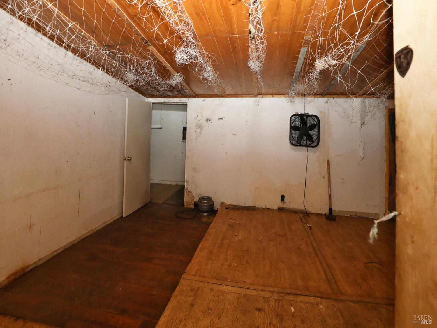 22644 Jerusalem Grade