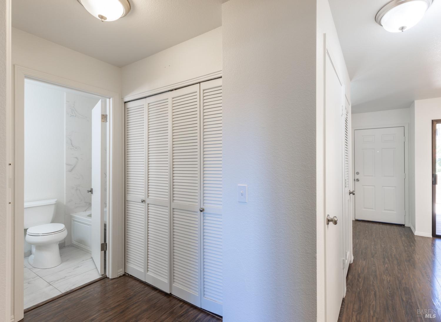 901 Russell Ave #127