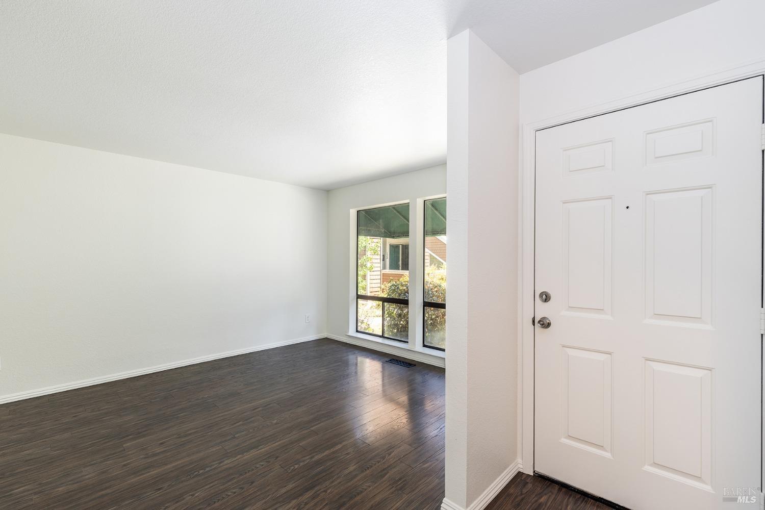 901 Russell Ave #127