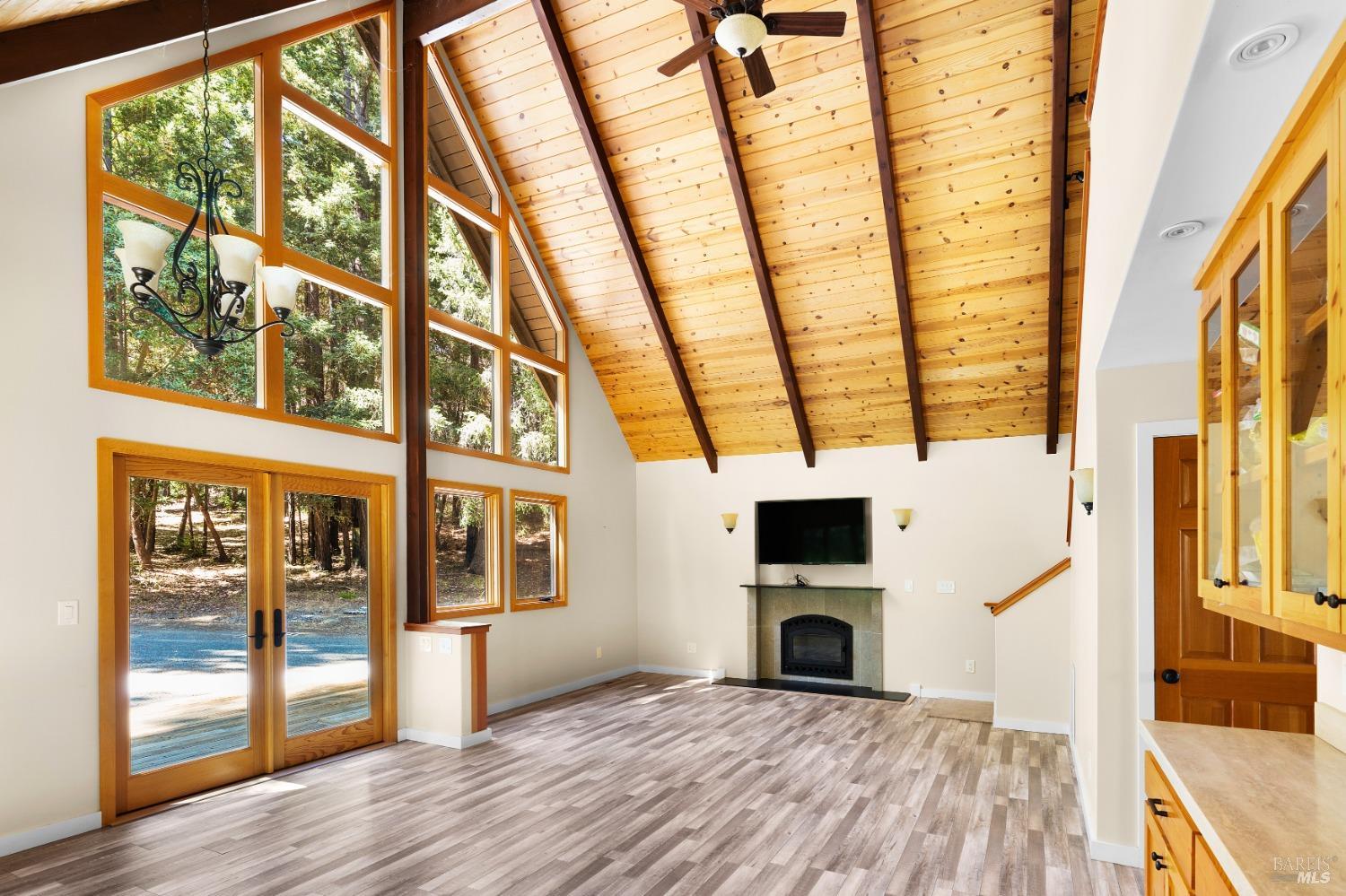 8676 Palmer Creek Rd