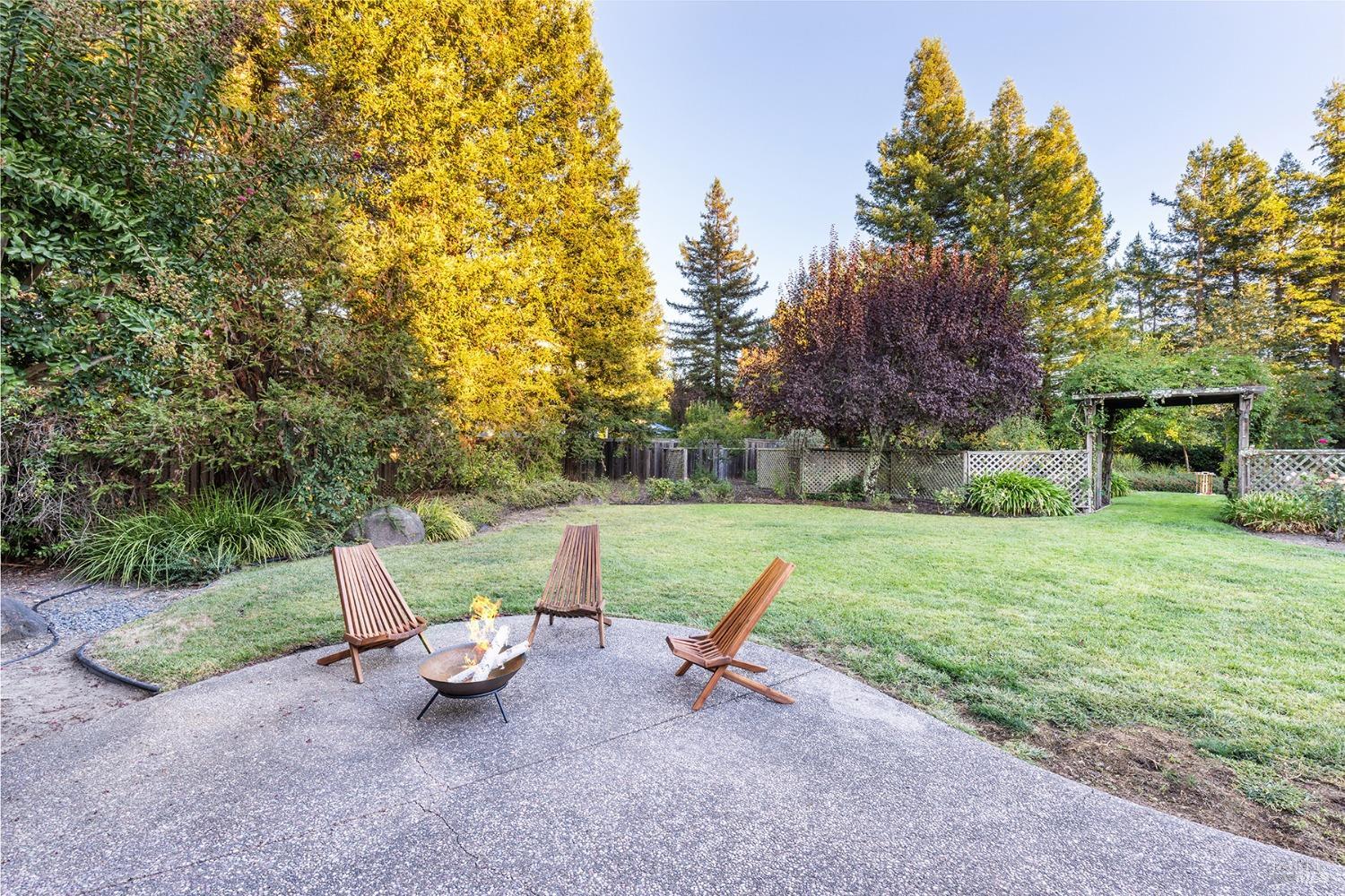 346 Spring Beauty Ct