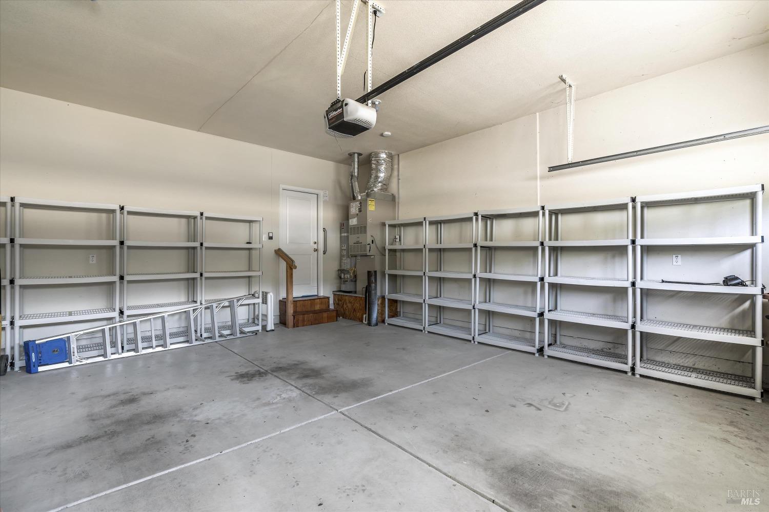 20476 Powder Horn Rd