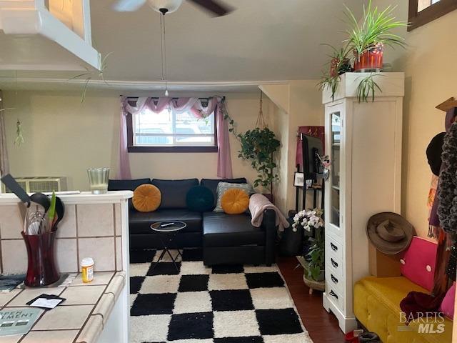 505 Petaluma Boulevard N