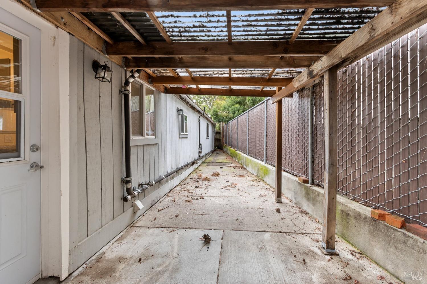 505 Petaluma Boulevard N