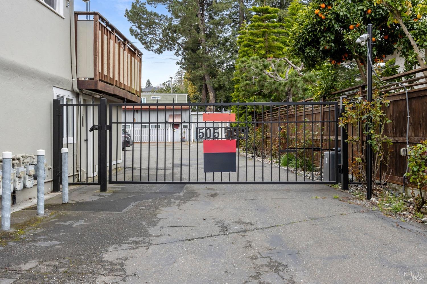 505 Petaluma Boulevard N