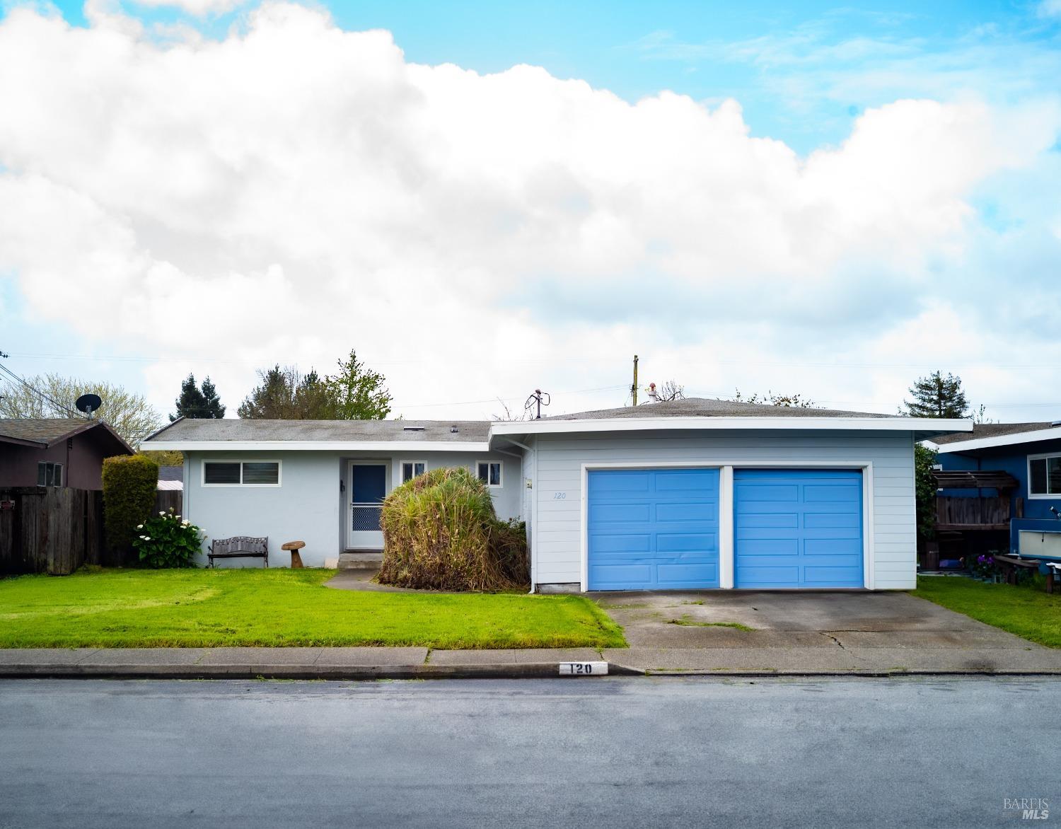 120 Arlington Dr