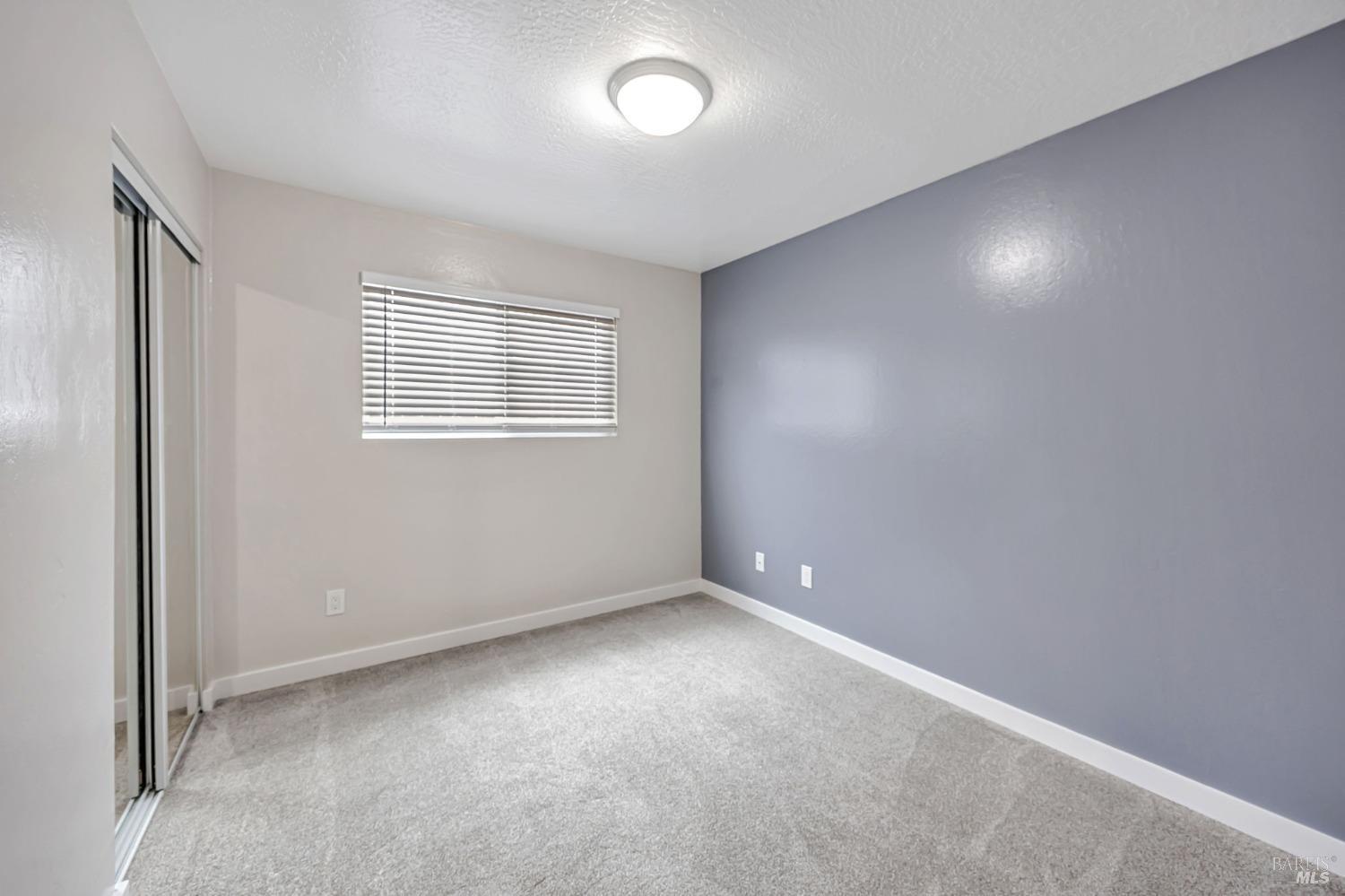 1543 Cunningham Way