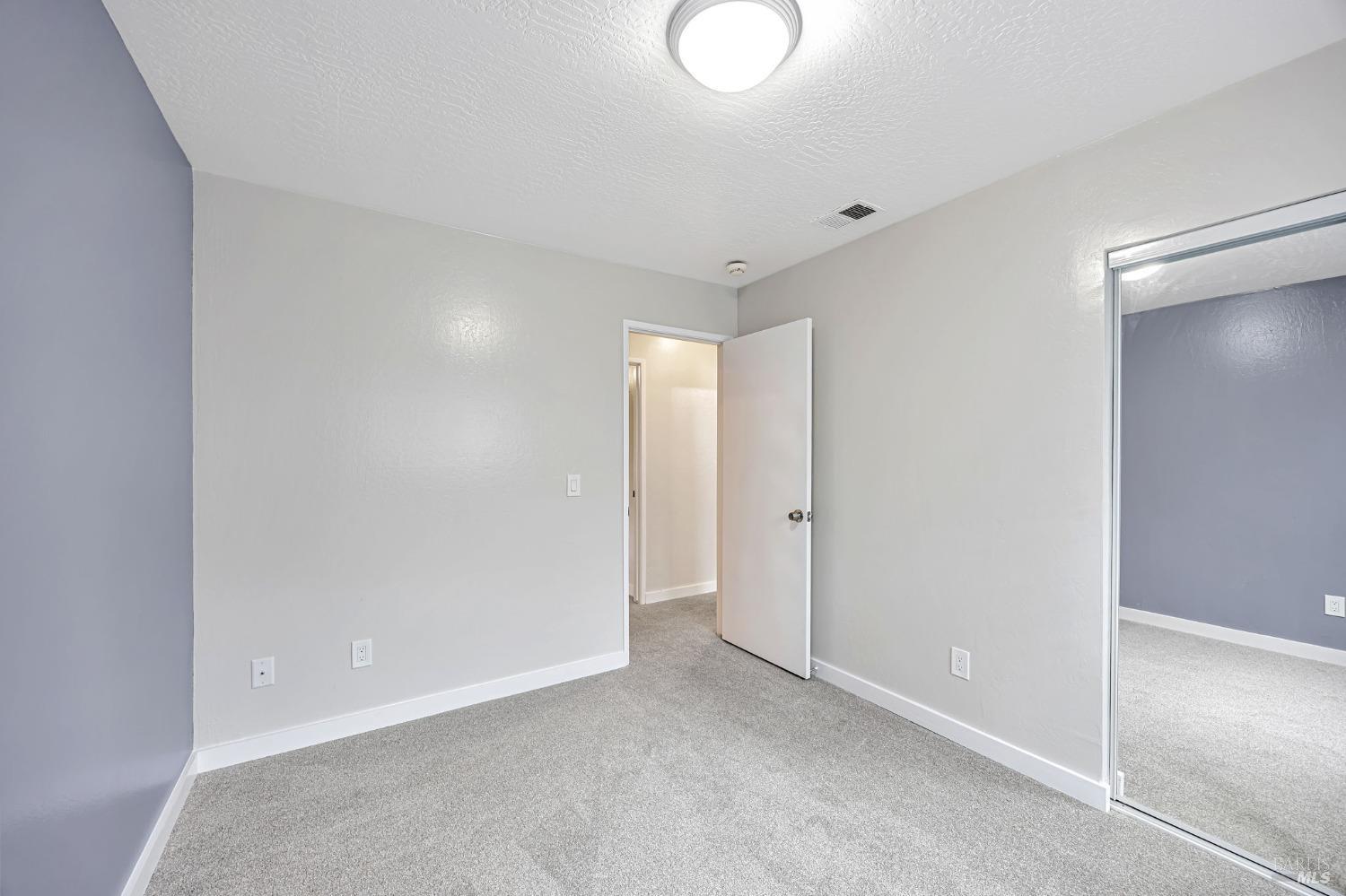 1543 Cunningham Way