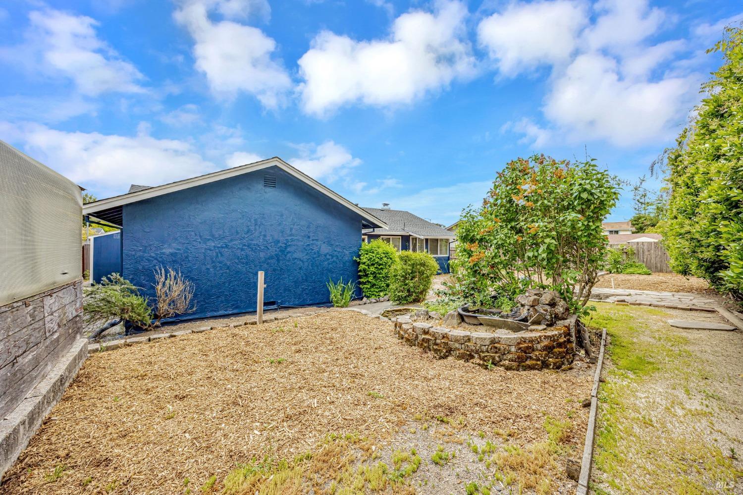 1543 Cunningham Way