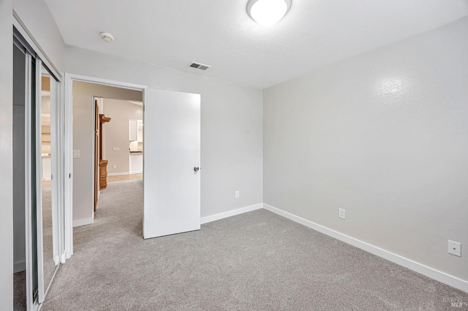 1543 Cunningham Way