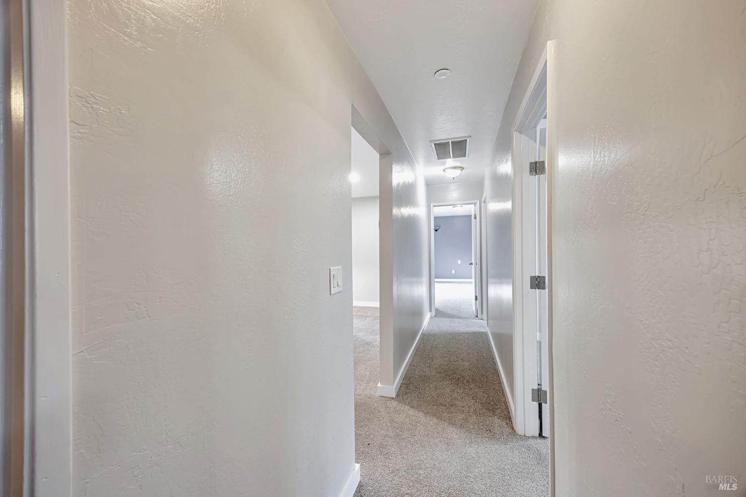 1543 Cunningham Way