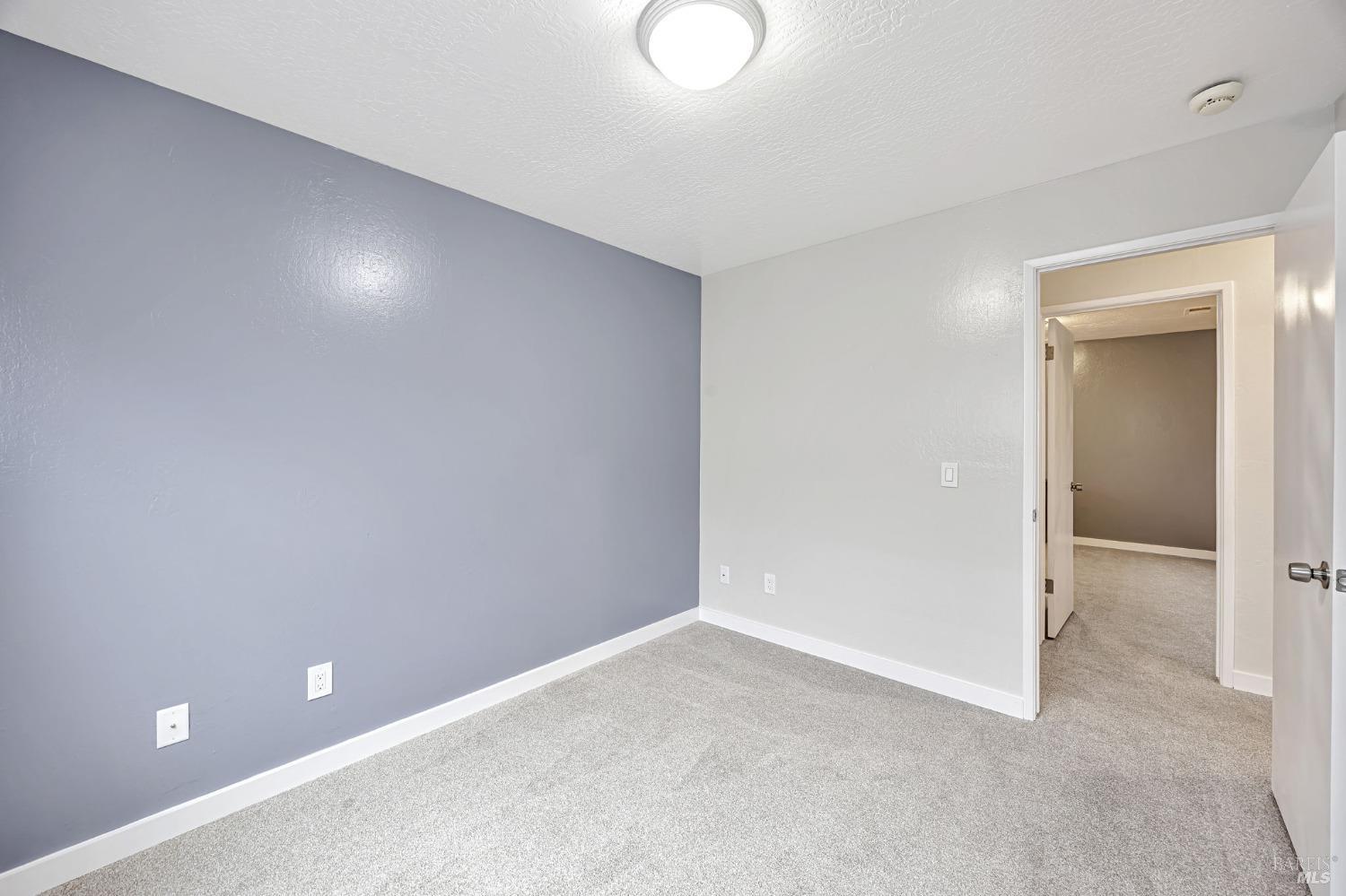 1543 Cunningham Way