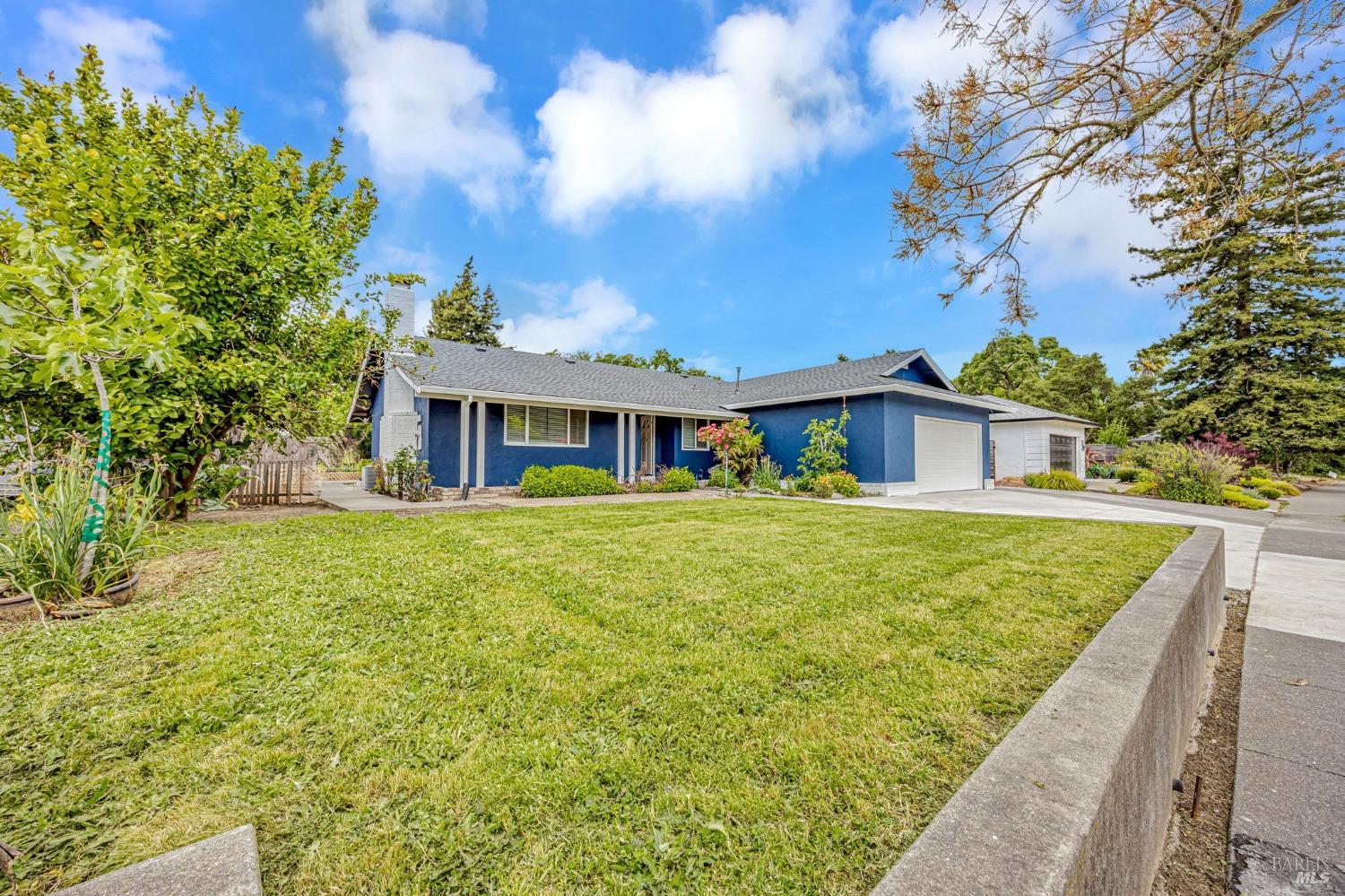 1543 Cunningham Way