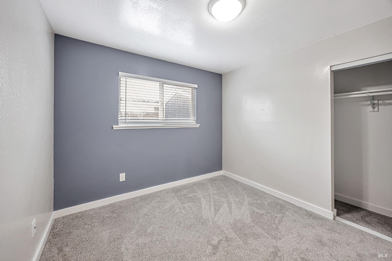 1543 Cunningham Way