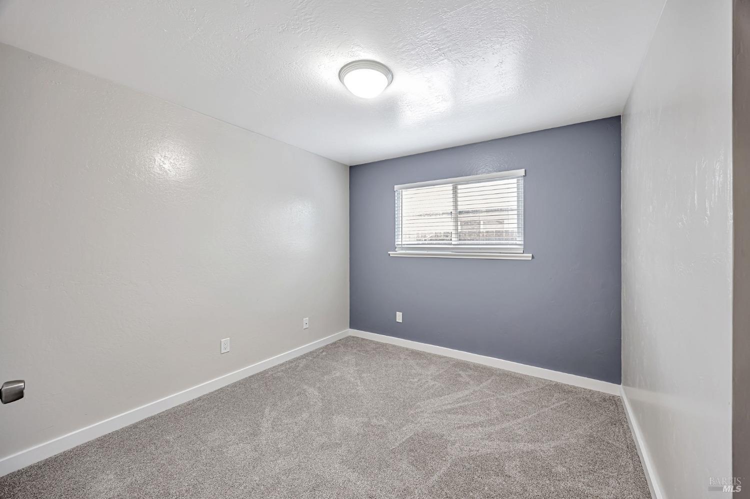 1543 Cunningham Way