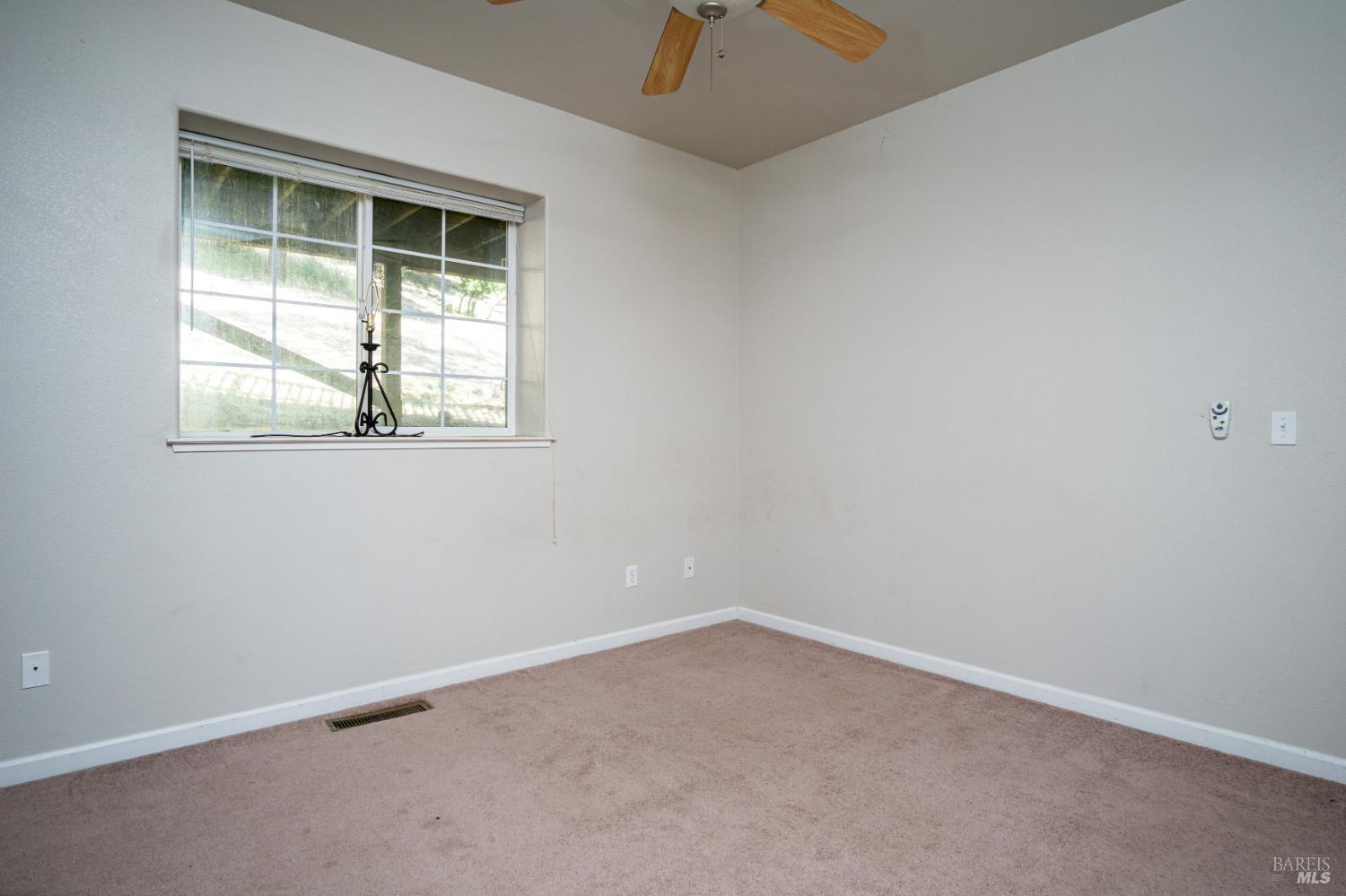 16544 Hacienda Ct