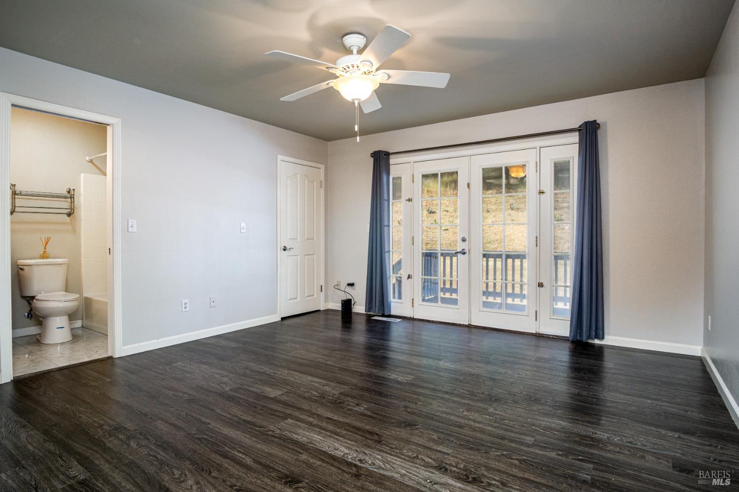 16544 Hacienda Ct
