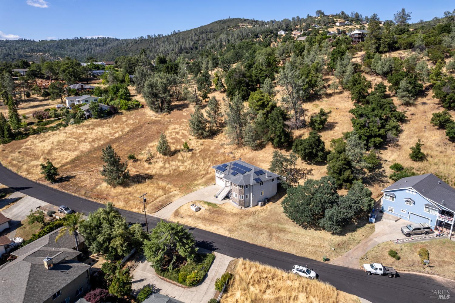 16544 Hacienda Ct