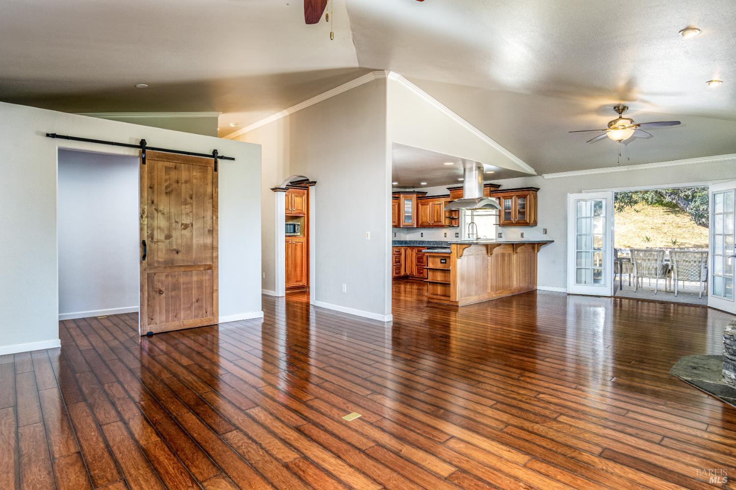 16544 Hacienda Ct