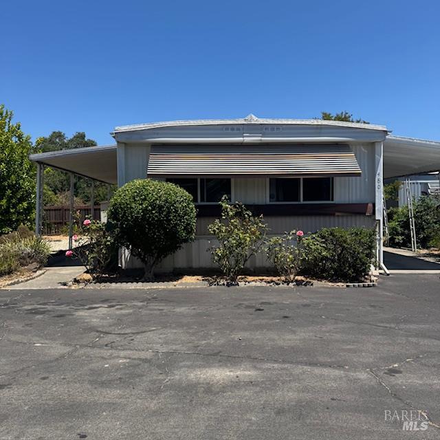 480 Colonial Park Dr