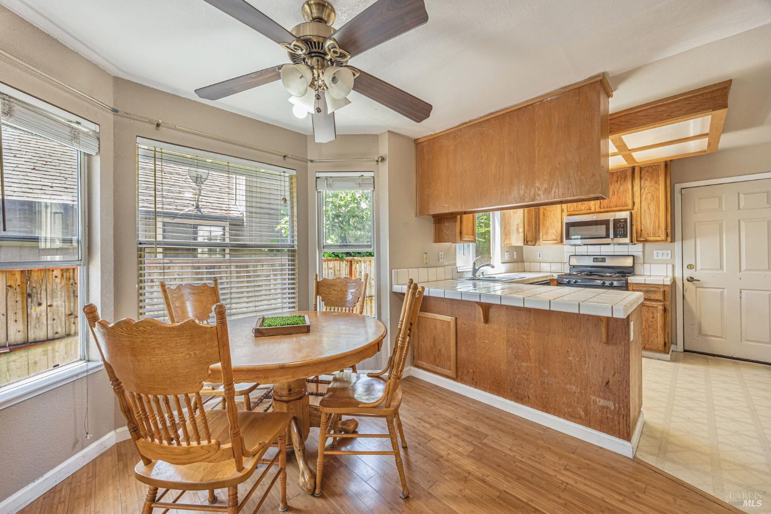 2132 Rachel Dr