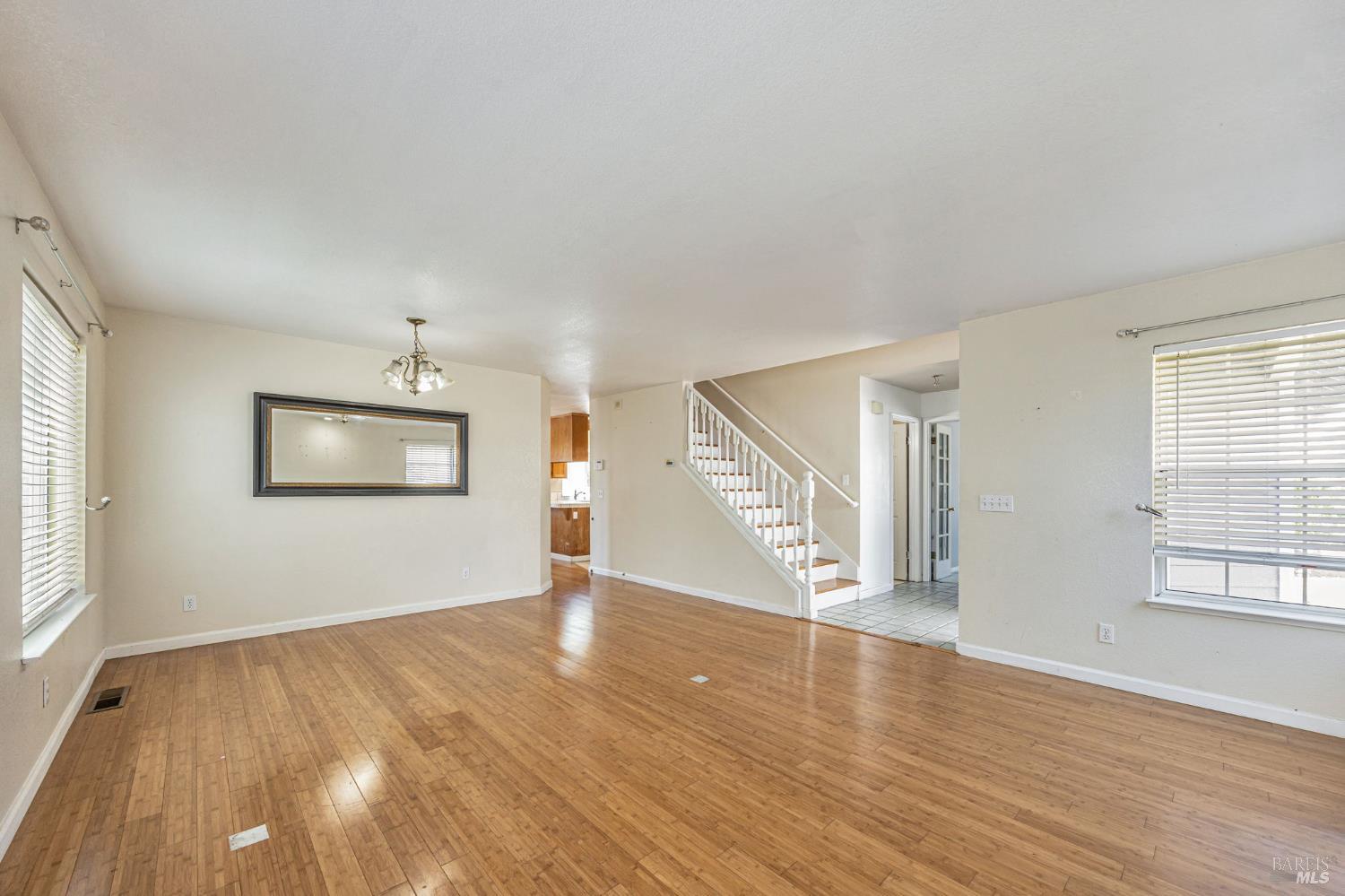 2132 Rachel Dr