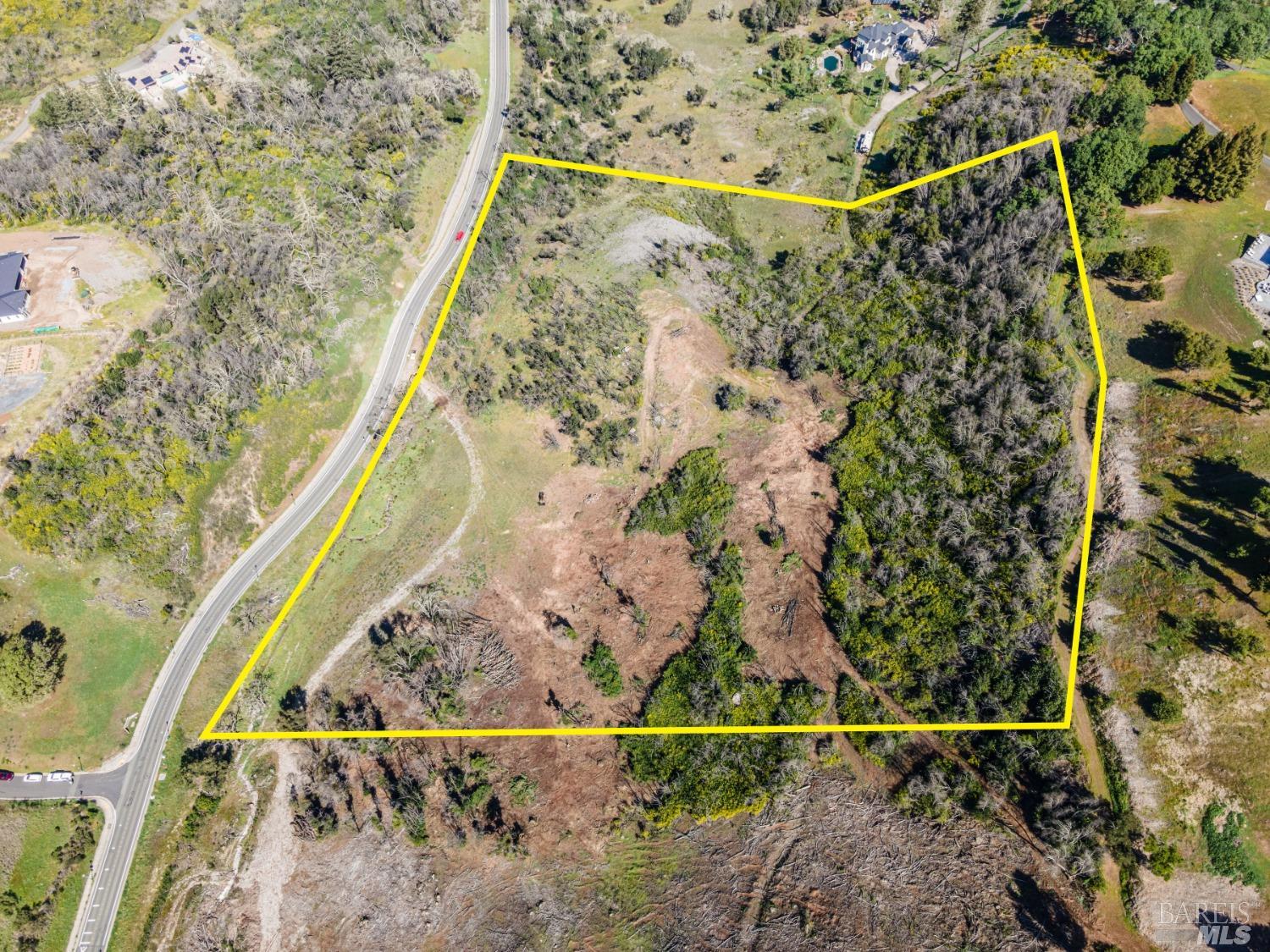 3410 Hidden Hills Dr