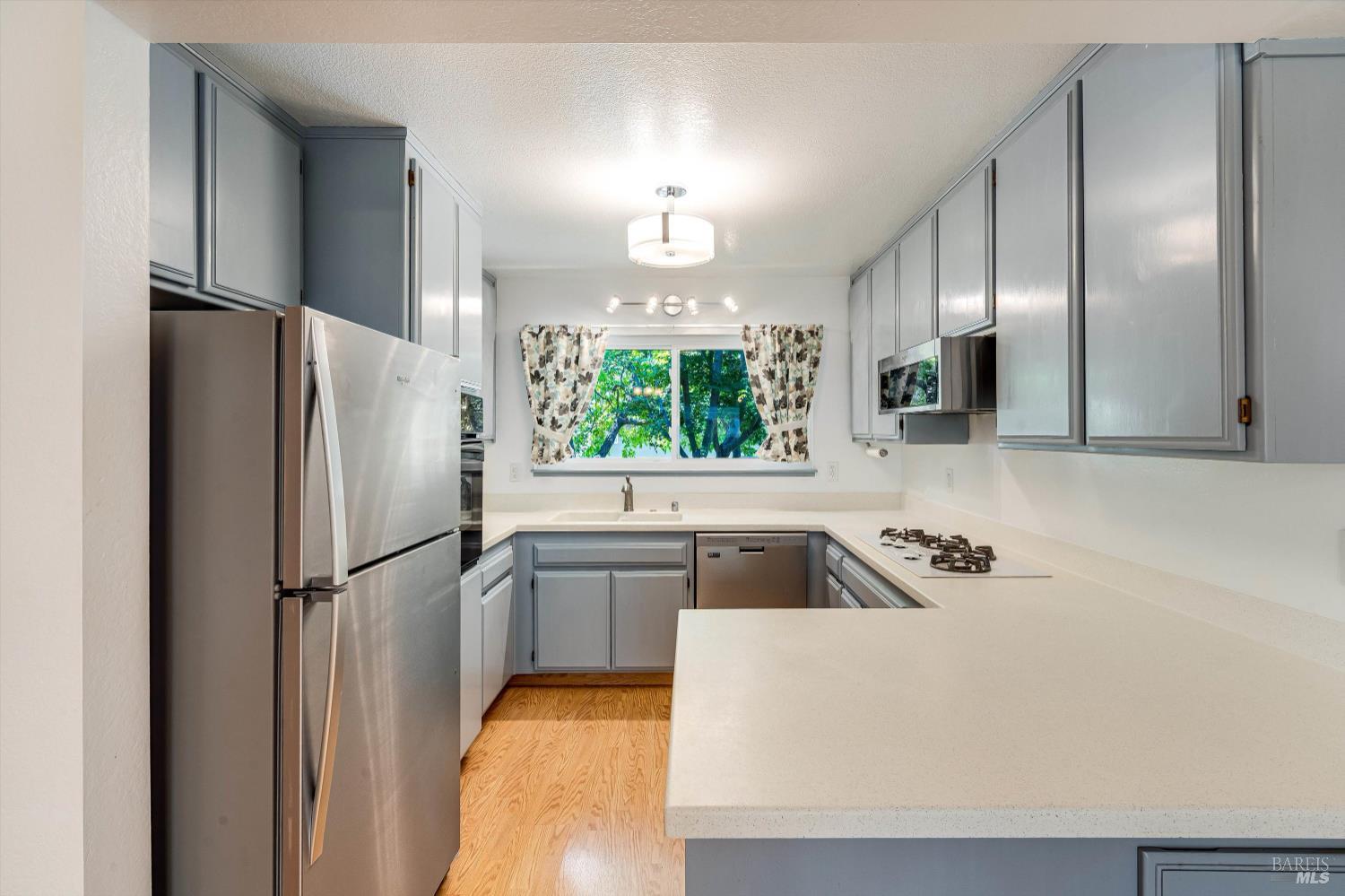 1108 Butte Dr