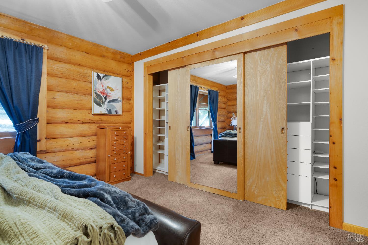 700 Petrified Forest Rd