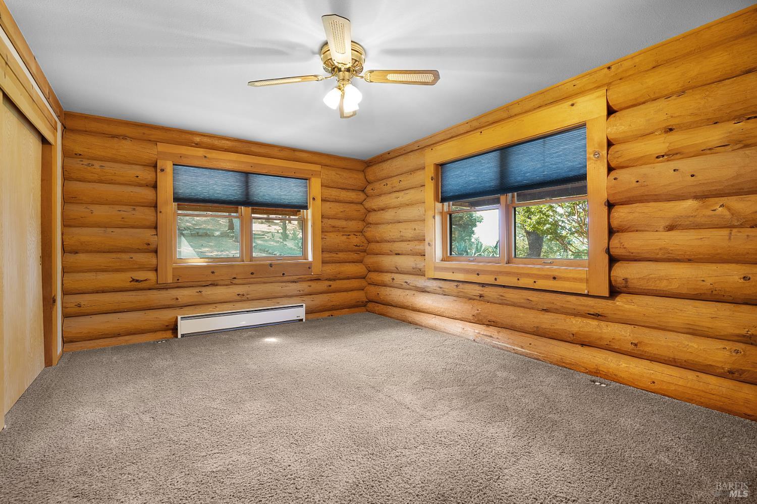 700 Petrified Forest Rd