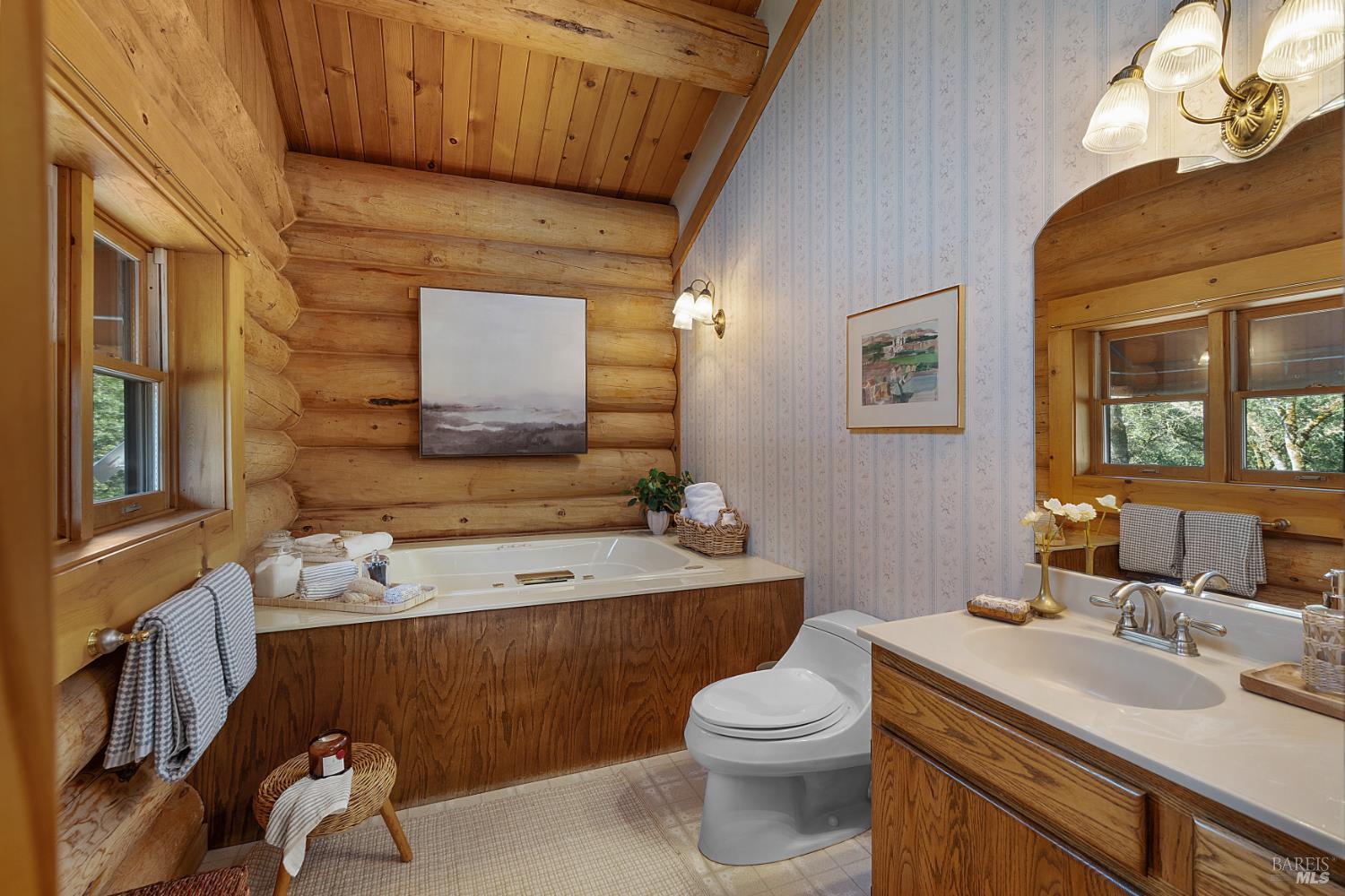 700 Petrified Forest Rd