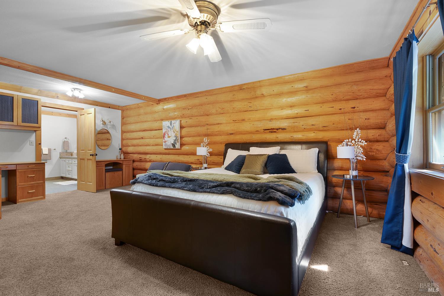 700 Petrified Forest Rd