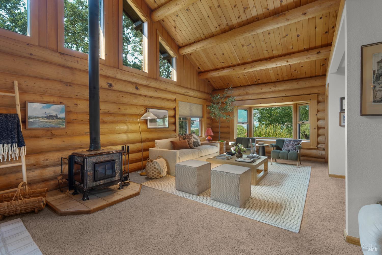 700 Petrified Forest Rd