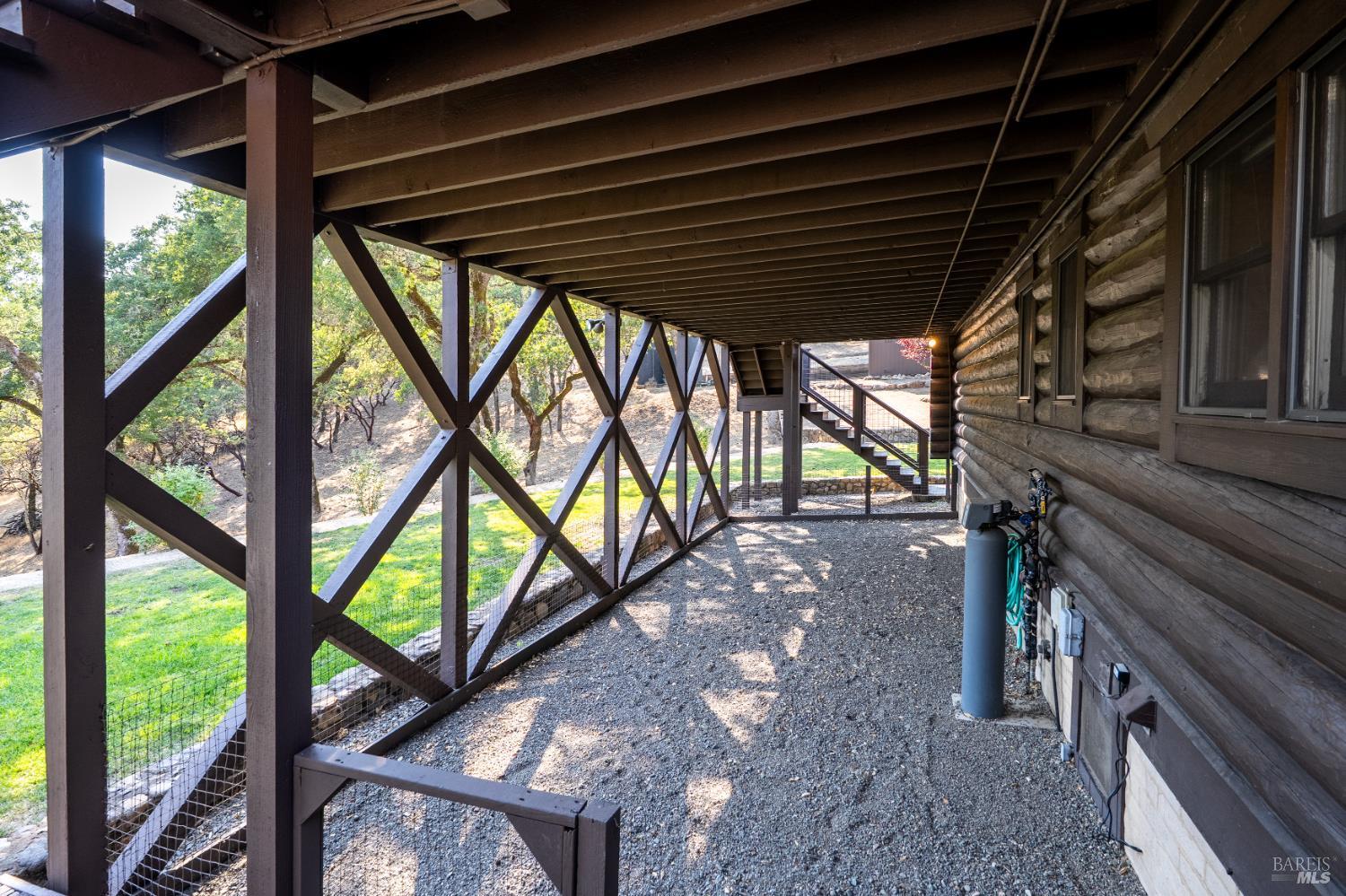 700 Petrified Forest Rd