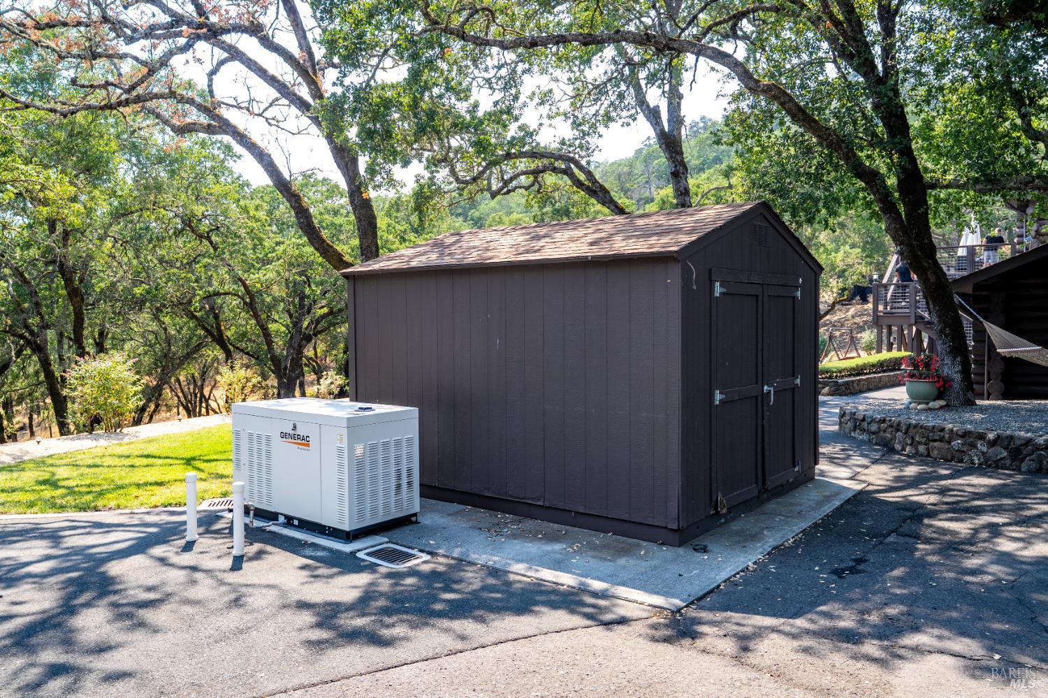 700 Petrified Forest Rd