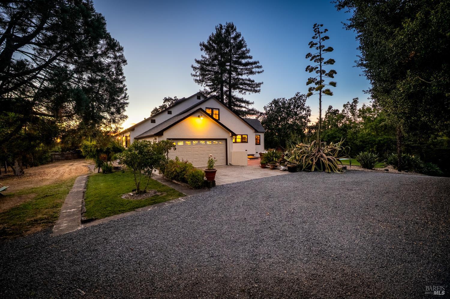 5388 Sonoma Hwy