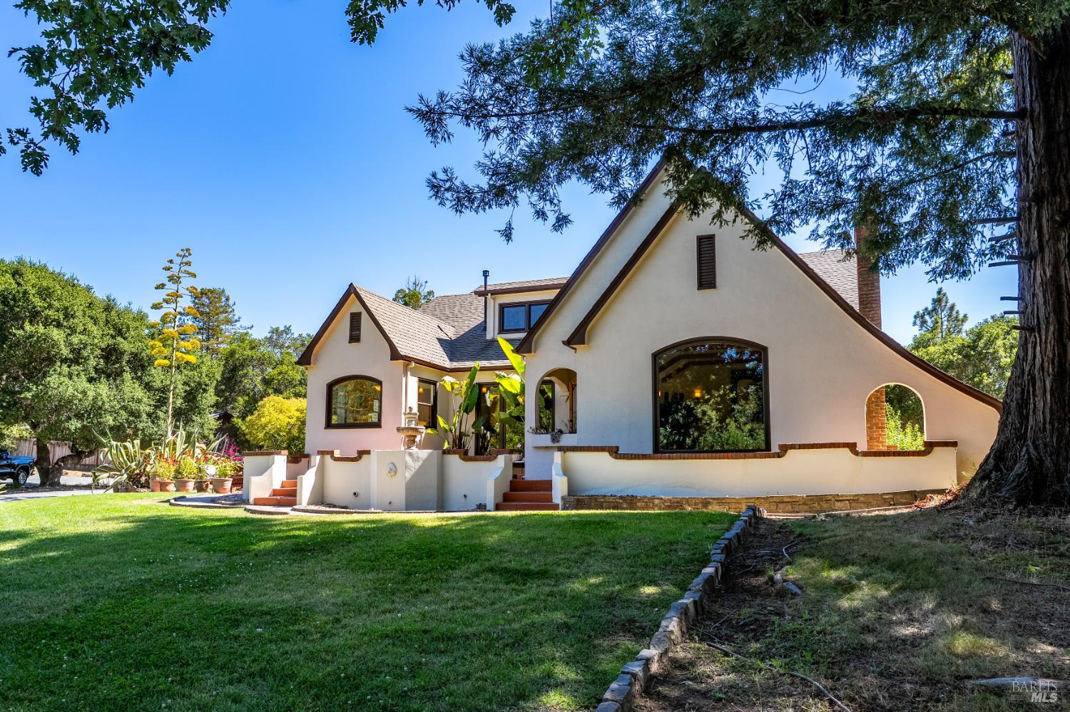 5388 Sonoma Hwy
