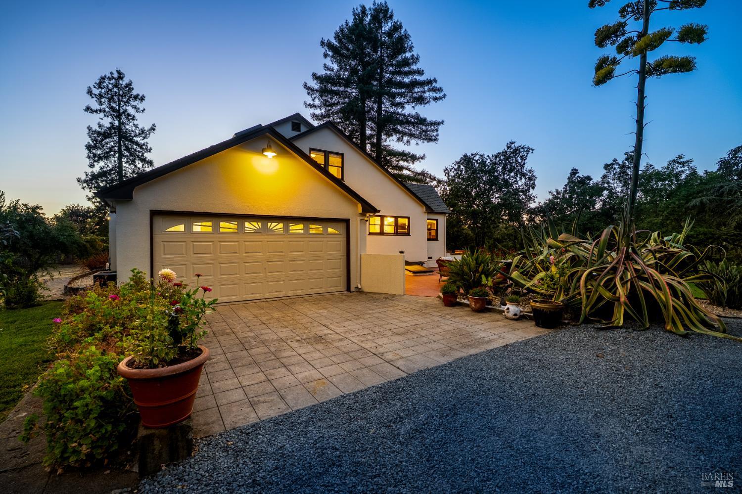 5388 Sonoma Hwy