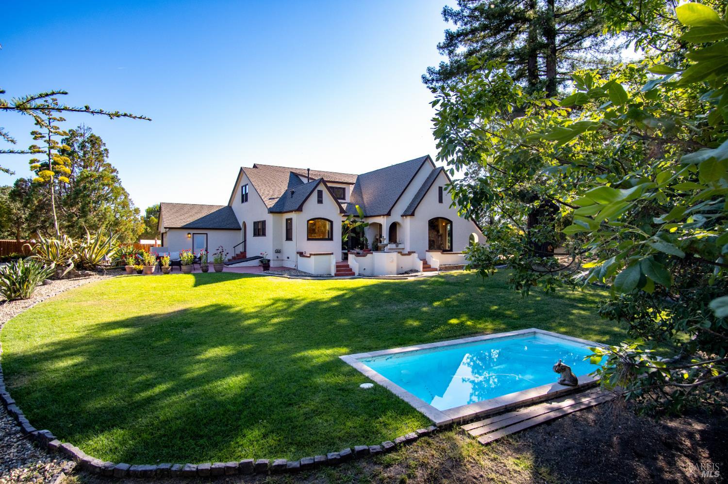 5388 Sonoma Hwy