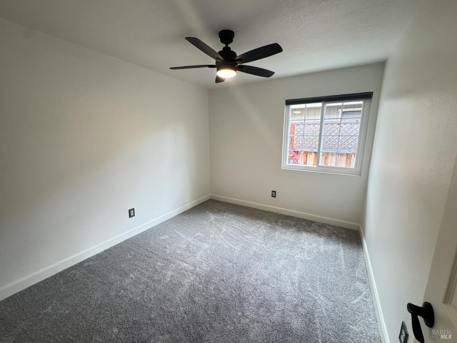 1366 Marigold Pl