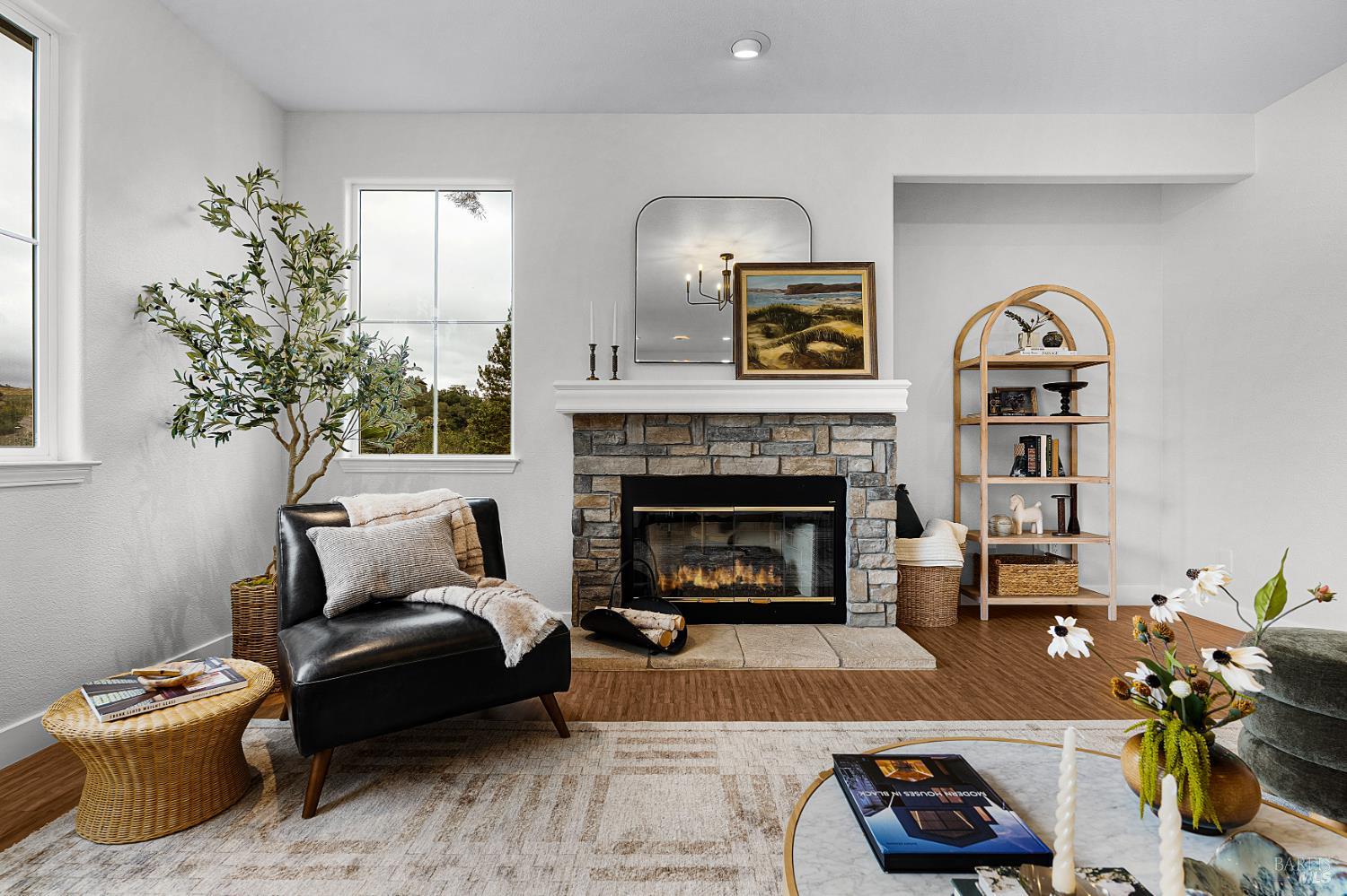 3428 Lake Park Ct
