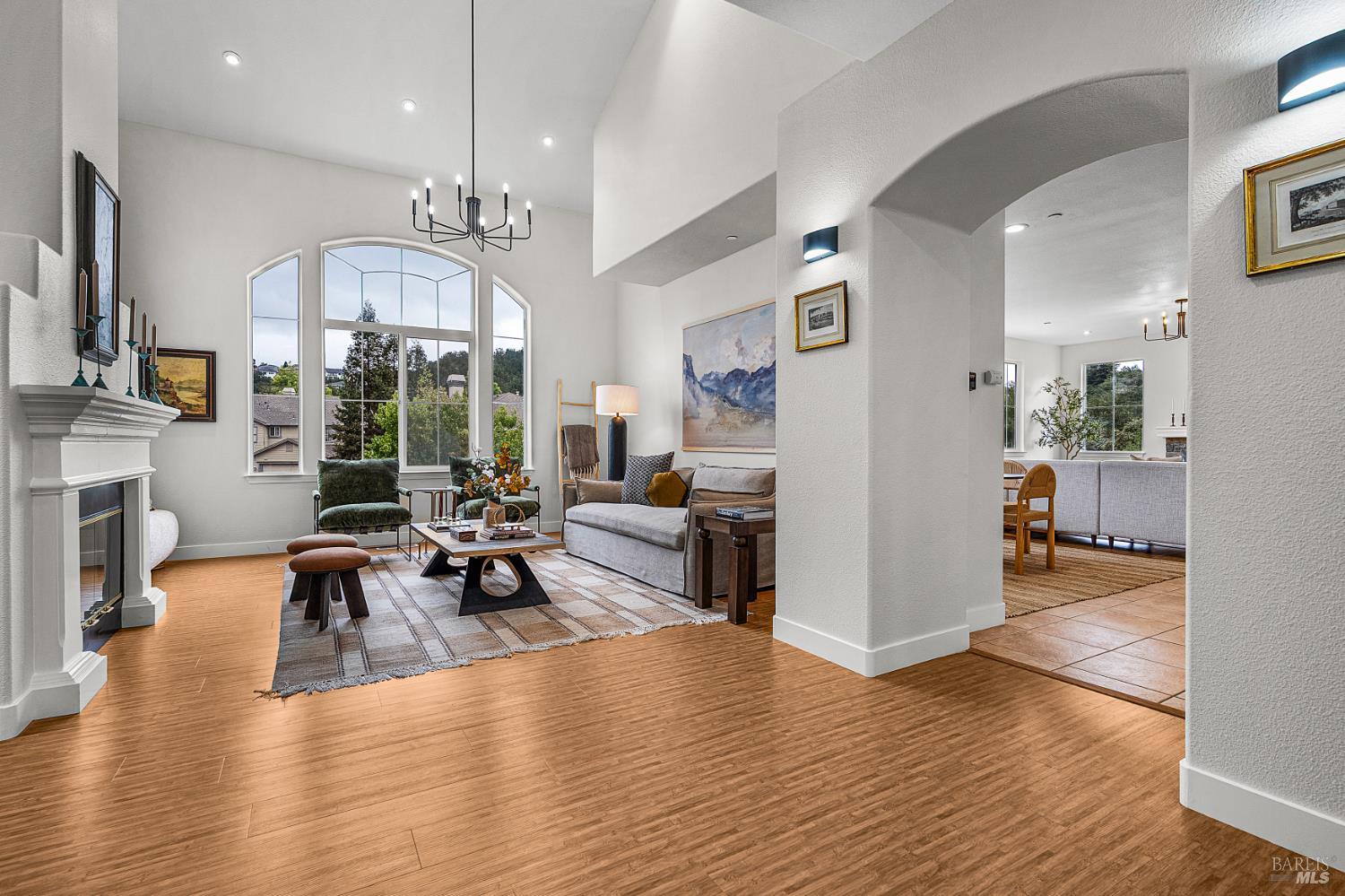 3428 Lake Park Ct