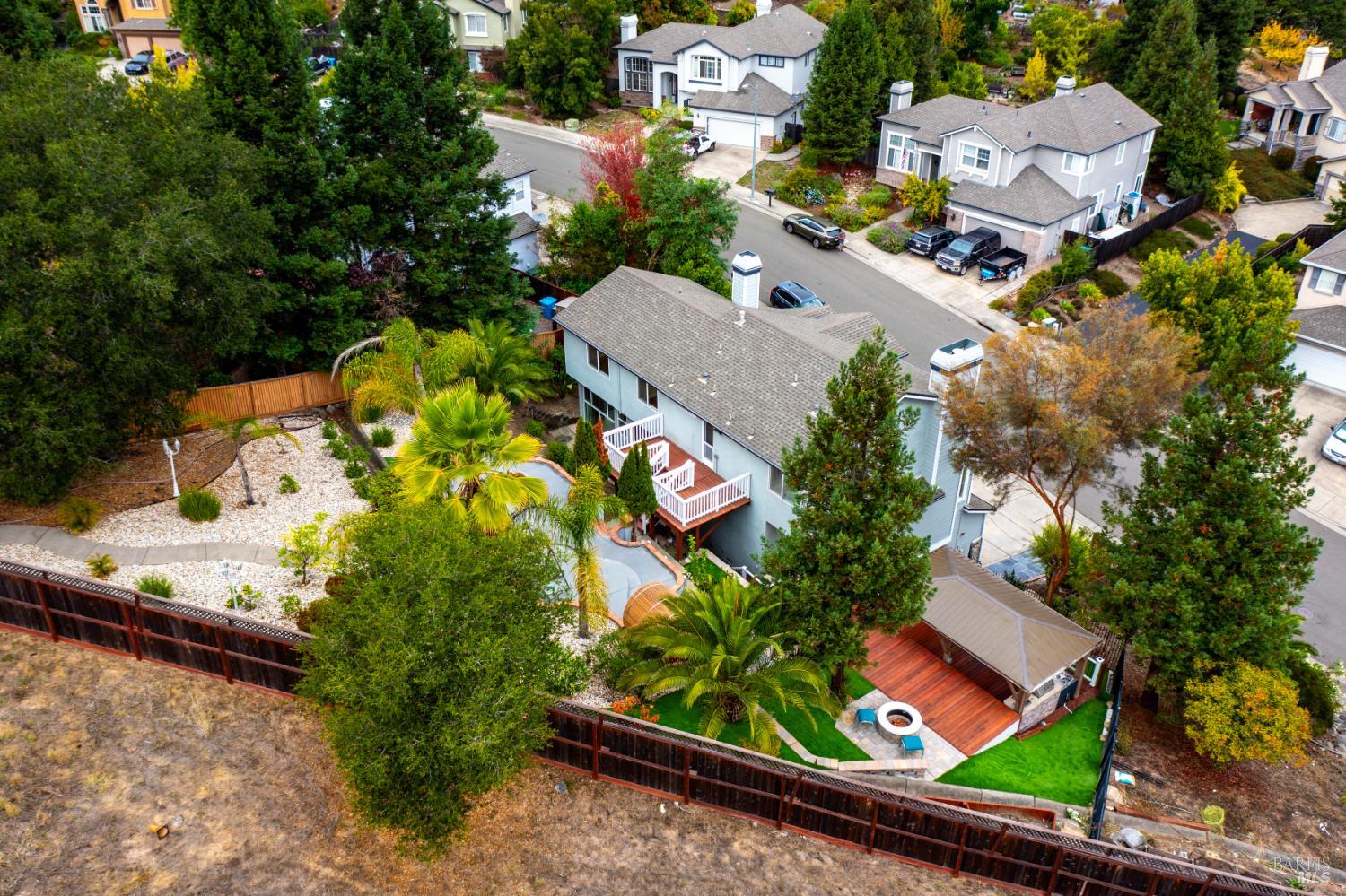 3428 Lake Park Ct