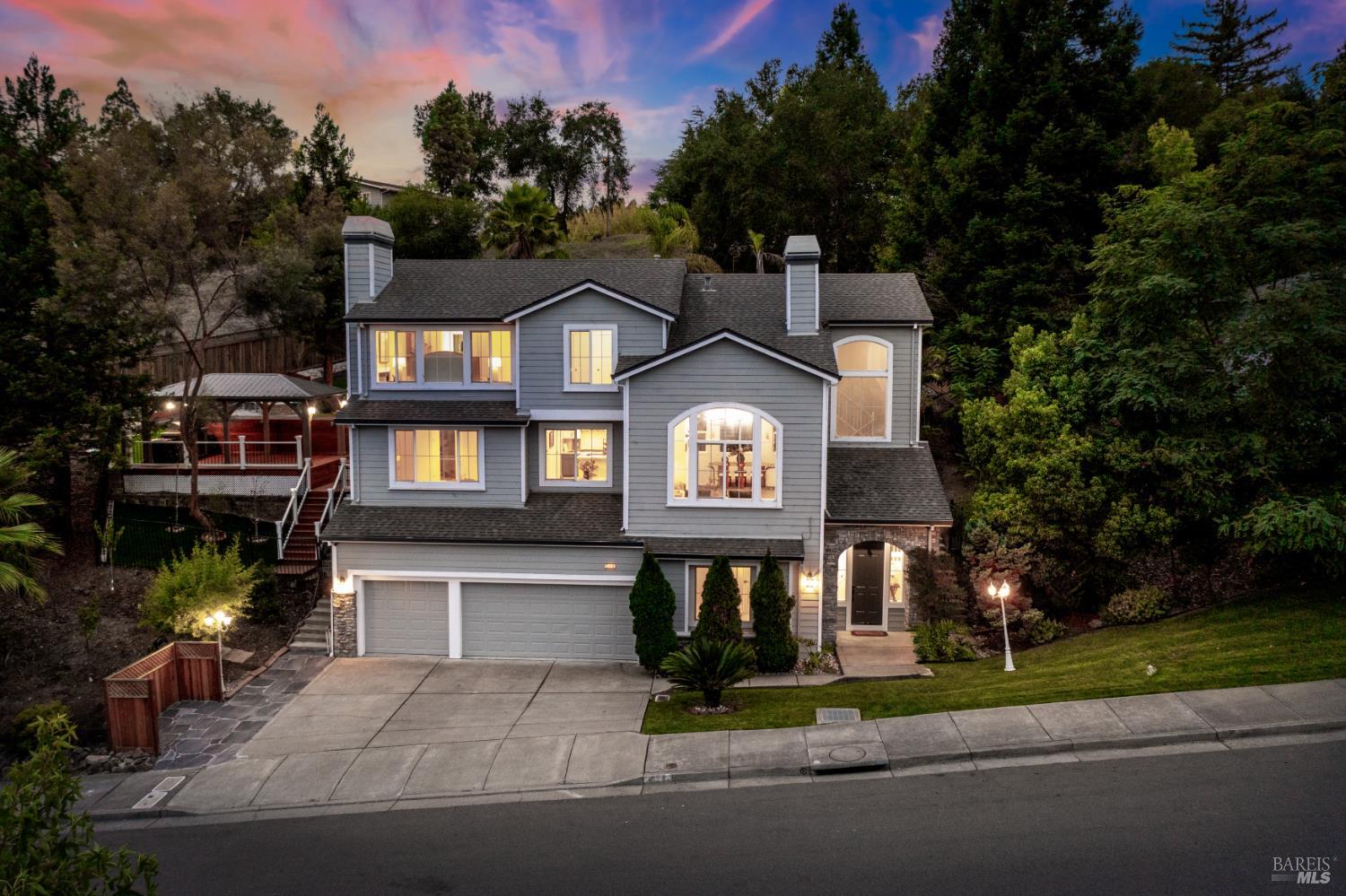 3428 Lake Park Ct