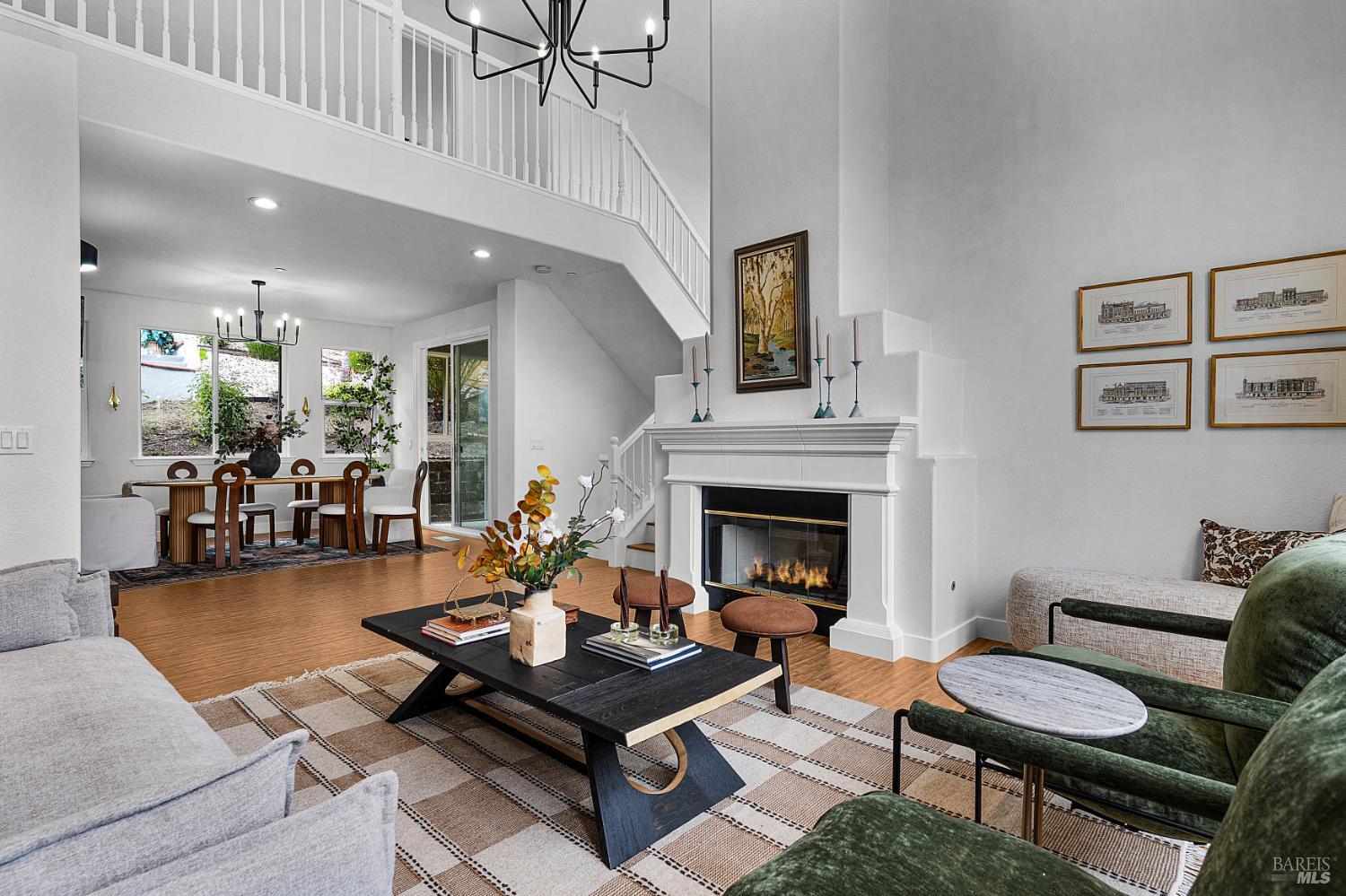 3428 Lake Park Ct