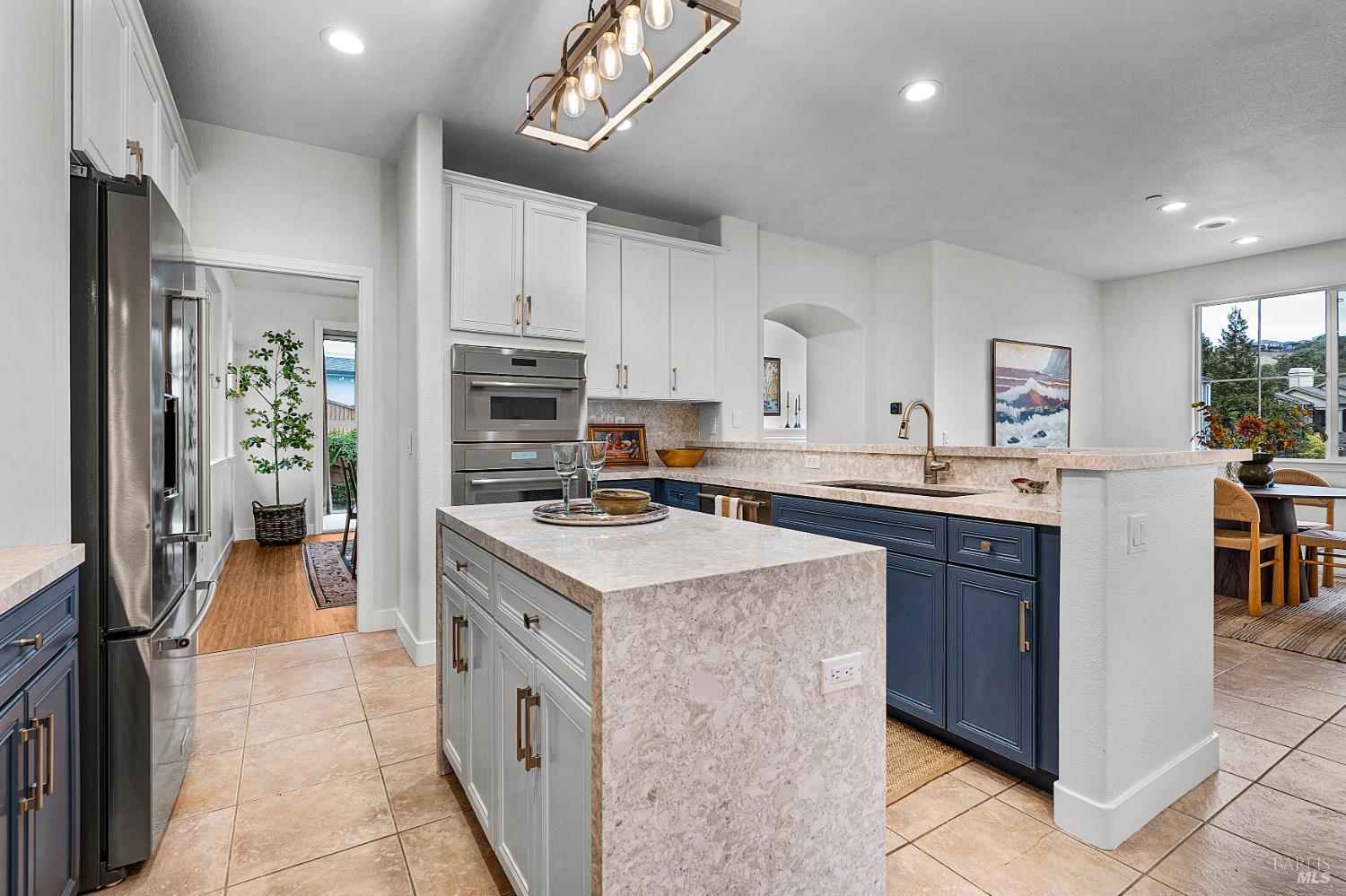3428 Lake Park Ct