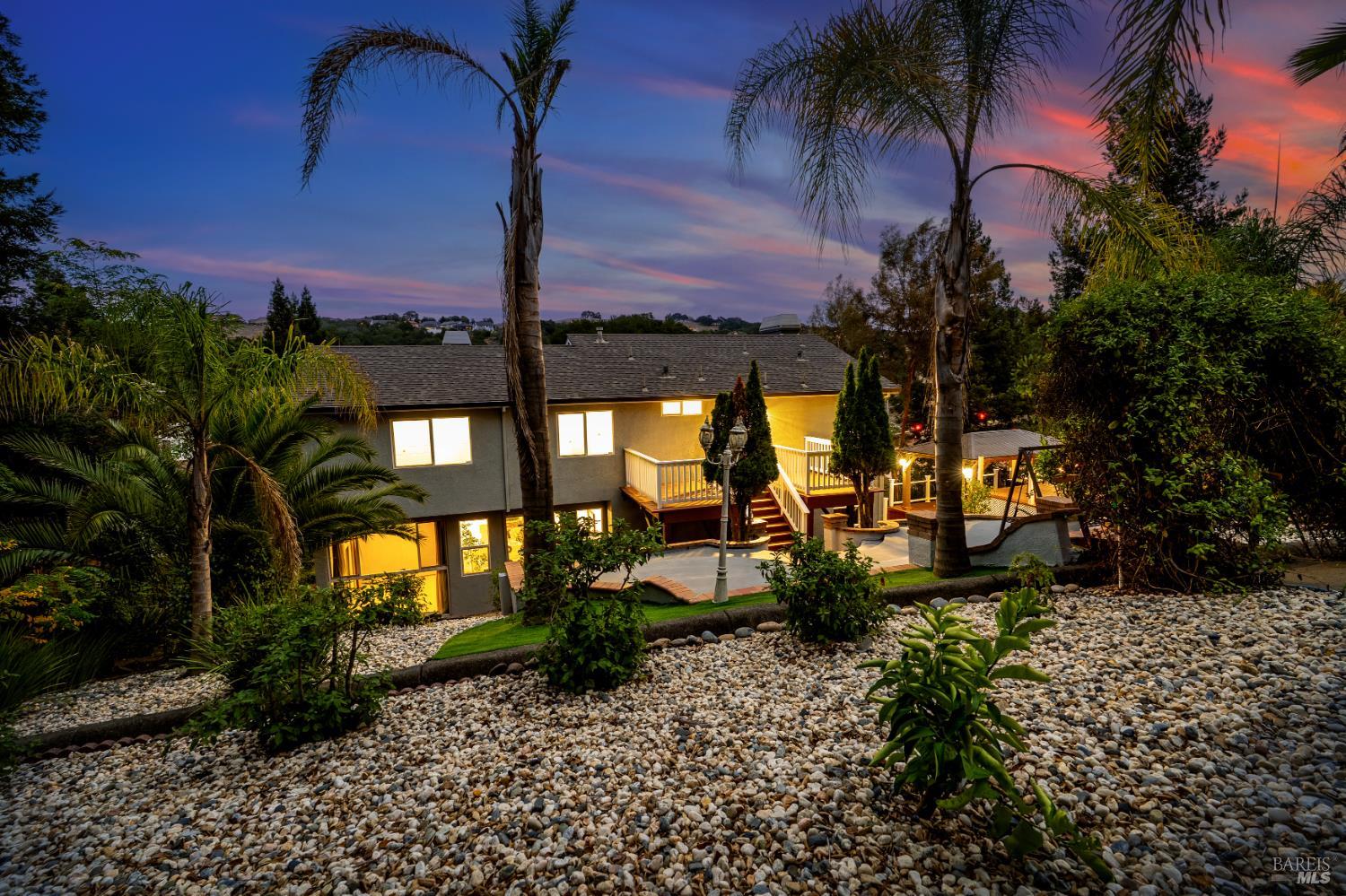 3428 Lake Park Ct