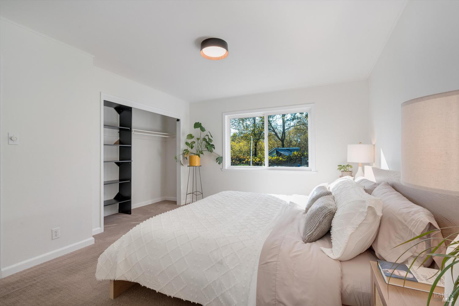 13180 Bodega Highway