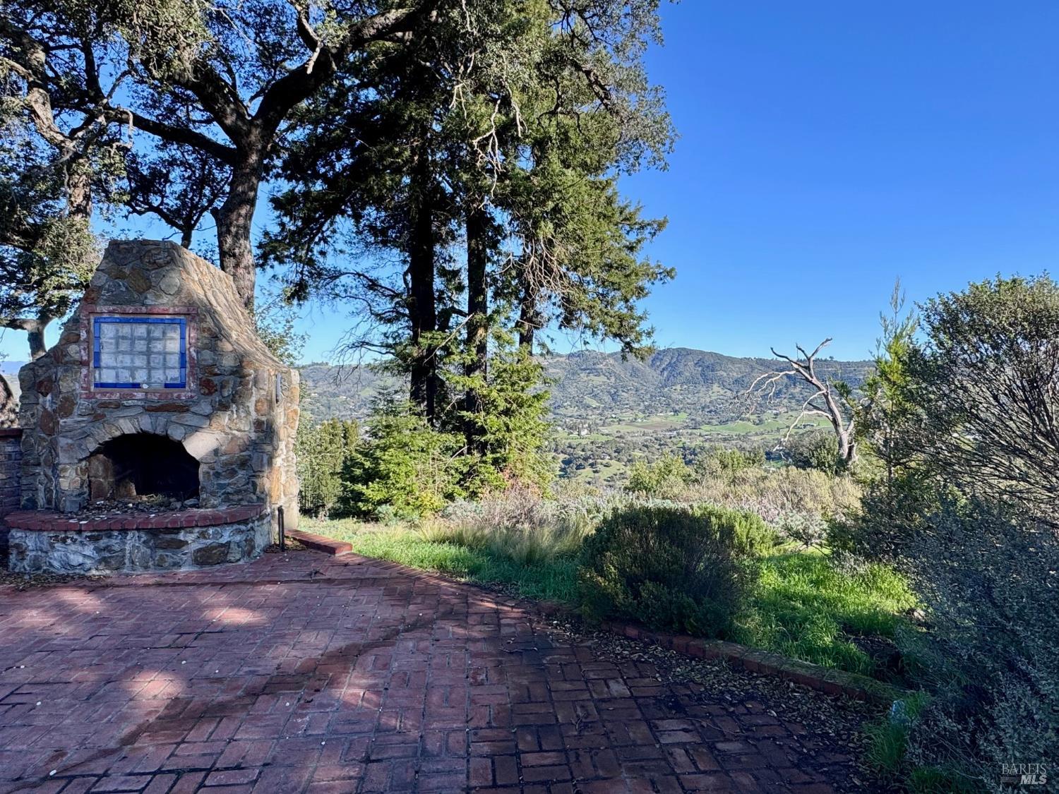 3870 Skyfarm Drive