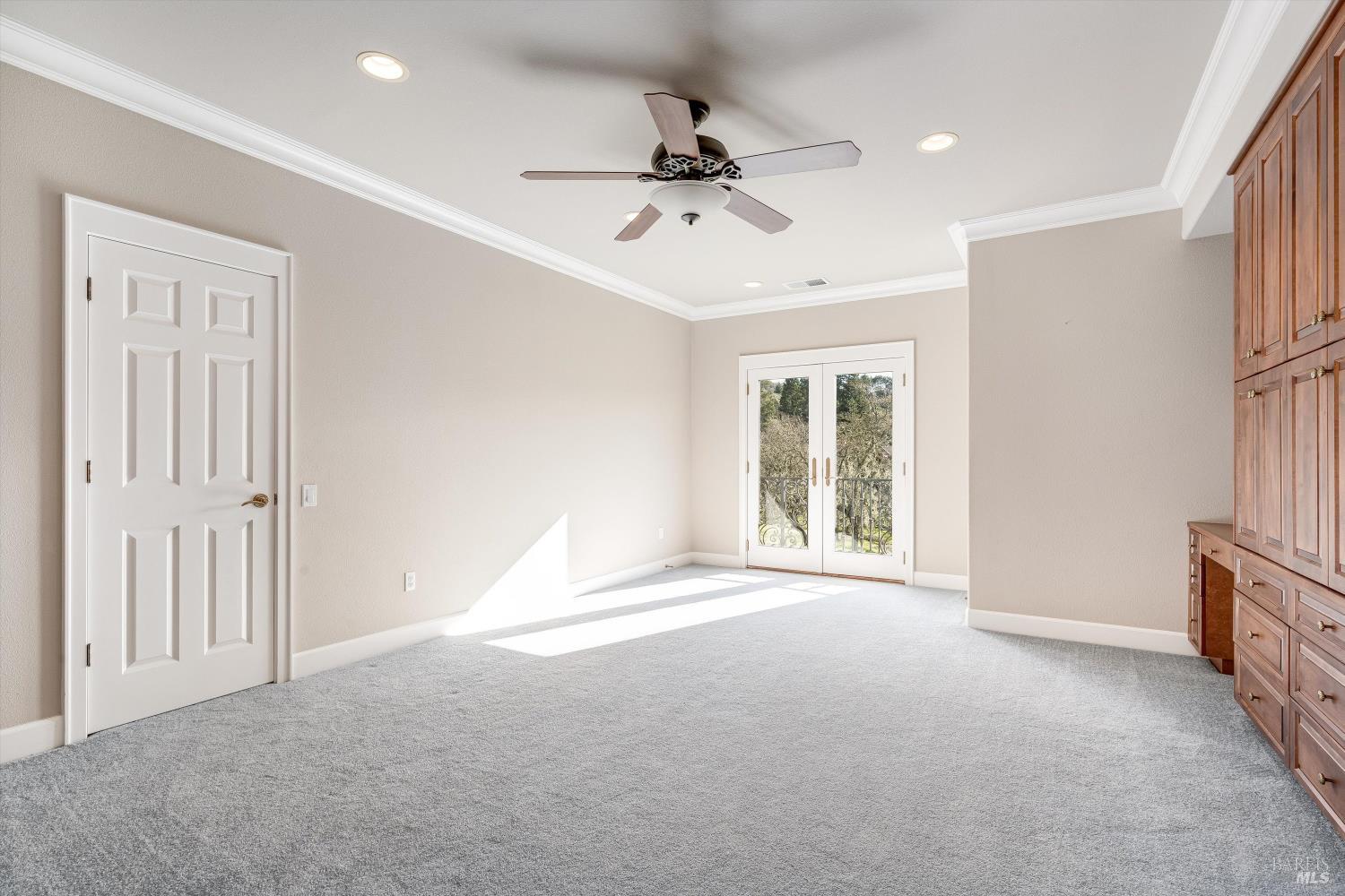 3557 Golf View Terrace